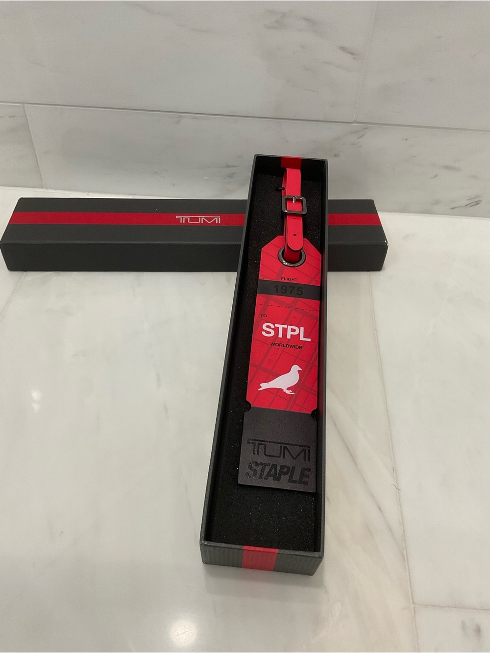 NEW Tumi x STAPLE Collaboration LOGO Leather Buckled Luggage Tag - RED & BLACK